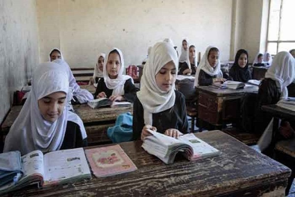 আফগানিস্তানে শিগগির খুলে দেয়া হবে মেয়েদের মাধ্যমিক স্কুল