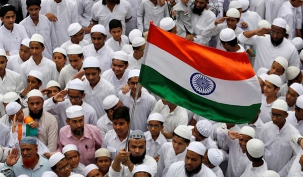 ভারতে বেড়েছে মুসলিম, কমছে হিন্দুদের সংখ্যা
