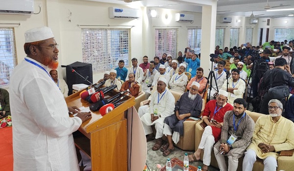 দেশের স্বার্থে সাবেক ছাত্র নেতাদেরকে সক্রিয় হওয়ার আহ্বান জনিয়েছে জামায়াত