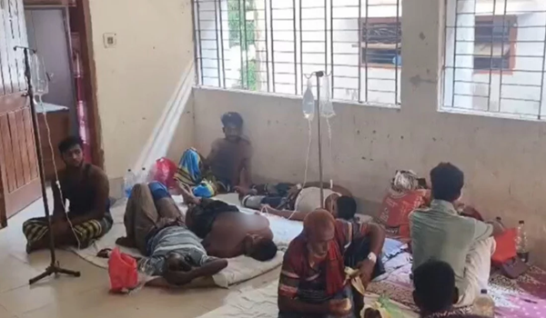 পটুয়াখালীতে পাইপ ফেটে ছড়িয়ে পড়ে অ্যামোনিয়া গ্যাস, অসুস্থ ২০