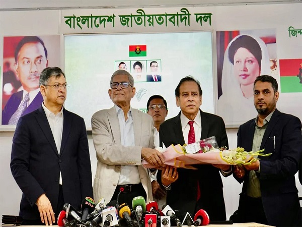 বিএনপিতে যোগ দিয়েছেন রেজা কিবরিয়া