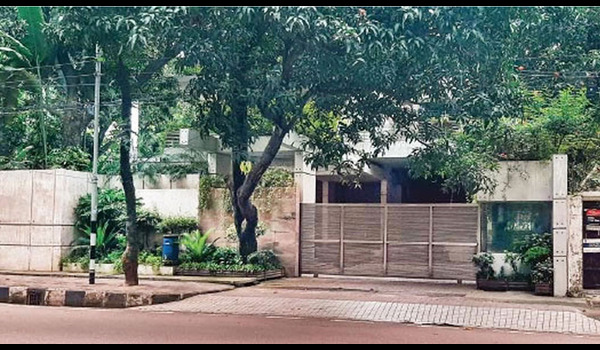 সালাম মুর্শেদীর গুলশানের বাড়ি সরকারকে হস্তান্তরের নির্দেশ