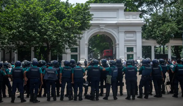 হাইকোর্টসহ আশপাশের এলাকায় মিছিল-সমাবেশ নিষিদ্ধ