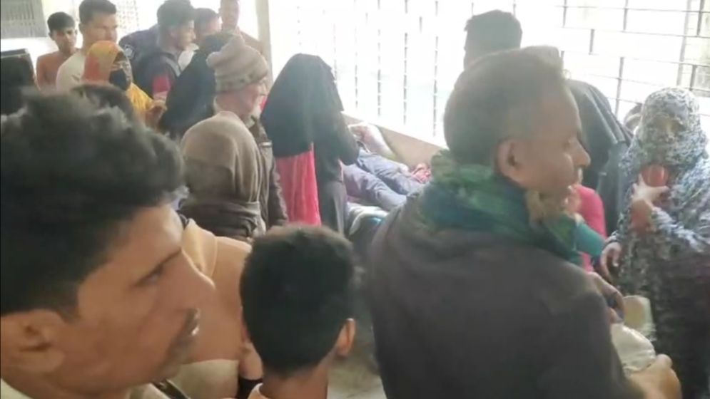 নরসিংদীতে দুপক্ষের সংঘর্ষ, গু,লিতে স্কুল শিক্ষার্থী নিহত