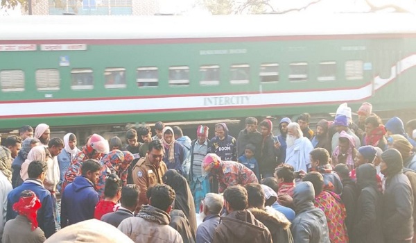 নাটোরে ট্রেনে কাটা পড়ে রাবি শিক্ষার্থী নিহত