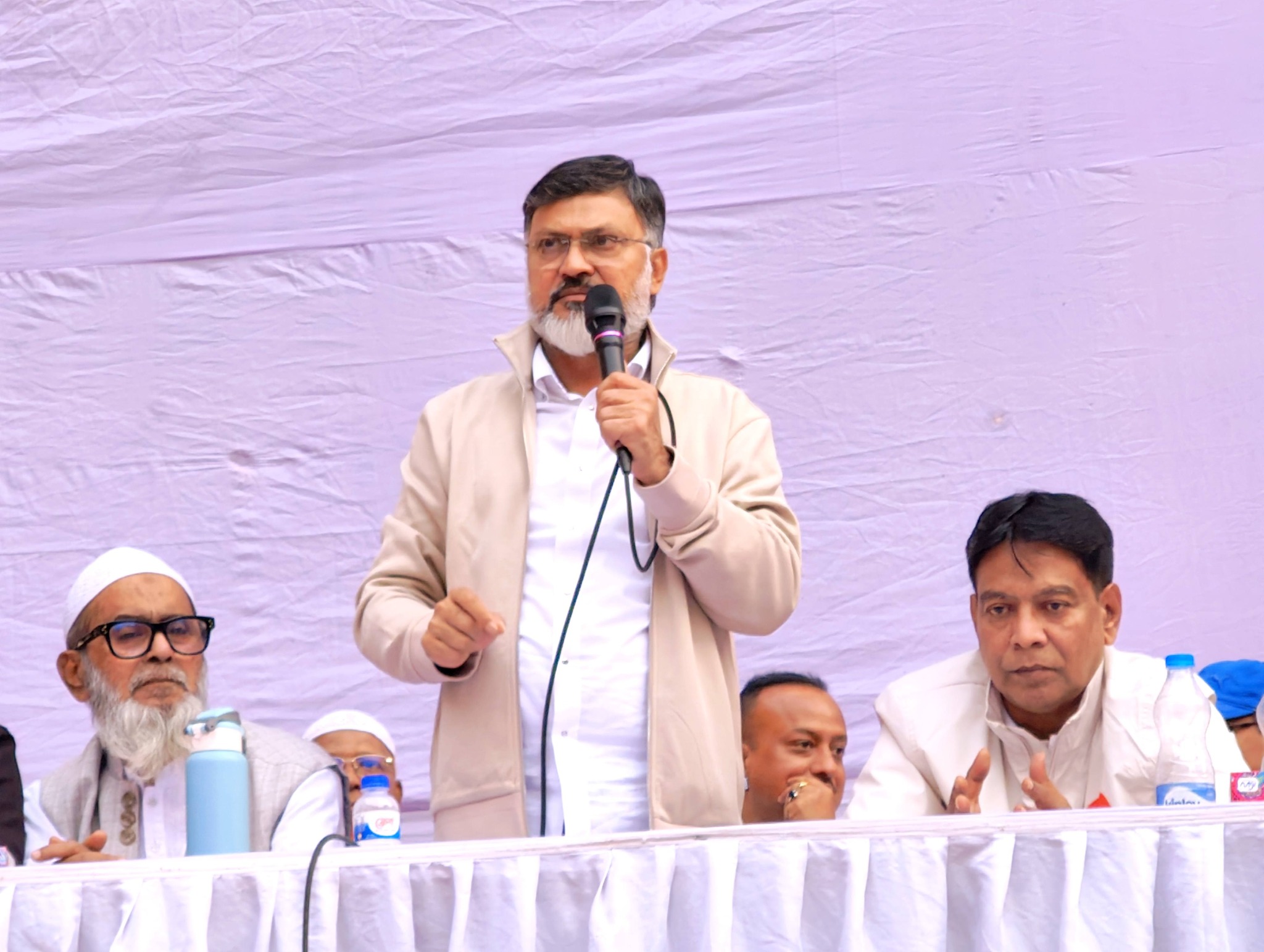  নিজ আসনের ভোটার নন জামায়াত আমিরের প্রতিদ্বন্দ্বী বিএনপির প্রার্থী