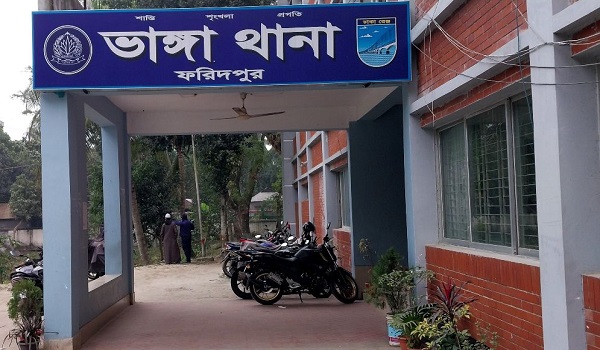 ভাঙ্গায় হাইওয়ে এক্সপ্রেসের পাশে অজ্ঞাত নারীর লাশ উদ্ধার