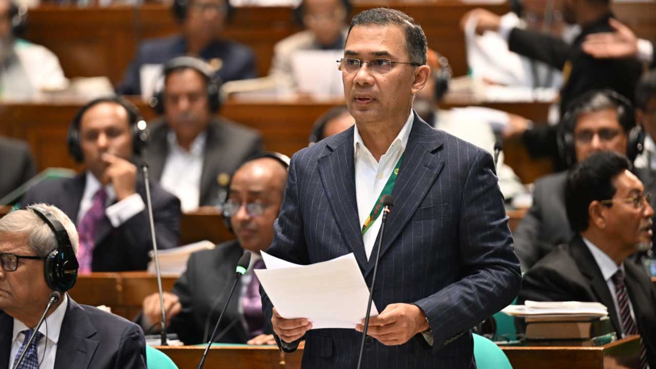 হাজারো প্রাণের আত্মত্যাগের বিনিময়ে আমরা দায়বদ্ধ সংসদ পেয়েছি