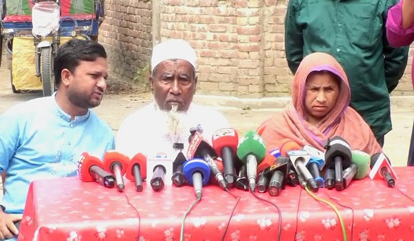 আবু সাইদ হত্যা মামলার রায় শুনে অসন্তুষ্ট পরিবার ও সহপাঠীরা 