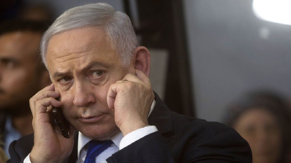 নেতানিয়াহুর এক ফোনেই ‘শান্তি আলোচনা’ থেকে পিছু হটে যুক্তরাষ্ট্র