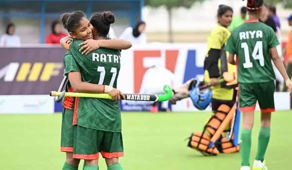 সিঙ্গাপুরকে হারিয়ে ফাইনালে বাংলাদেশ নারী দল