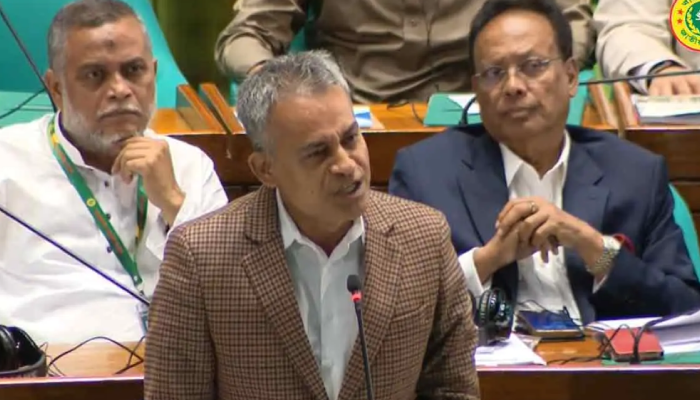 বিরোধীদলকে পরিপক্ব করতে প্রধানমন্ত্রীর মনোযোগ আকর্ষণ