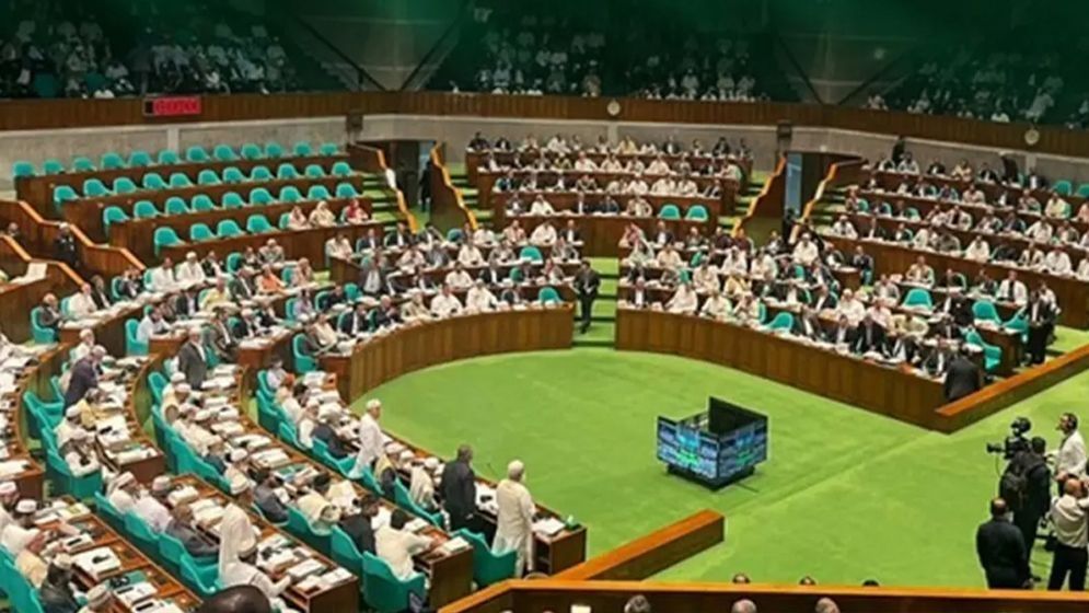 বিরোধী দলের আপত্তির মুখেই সংসদে দুই বিল পাশ