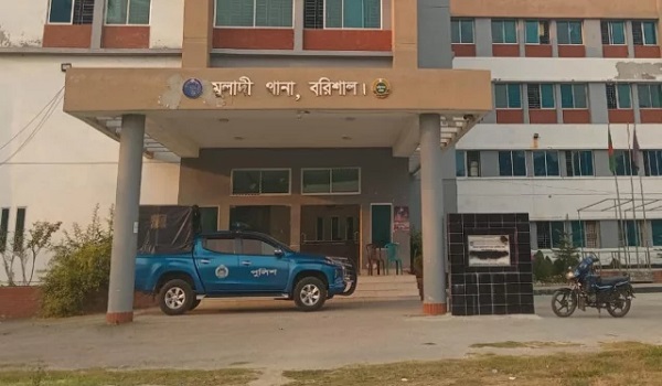 পালাক্রমে ধর্ষণ, ভিডিও করে টাকা দাবির অভিযোগ