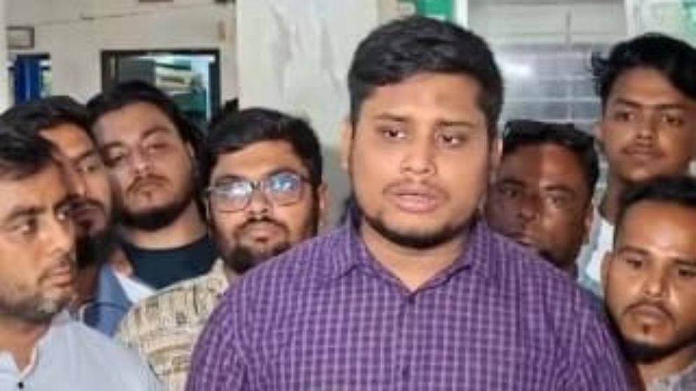 আইনশৃঙ্খলা পরিস্থিতি দিন দিন অবনতির দিকে যাচ্ছে: হাসনাত আবদুল্লাহ