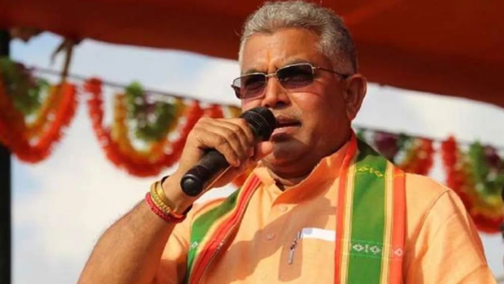 পশ্চিমবঙ্গে মন্ত্রিসভায় কে কোন দফতর পাচ্ছেন?