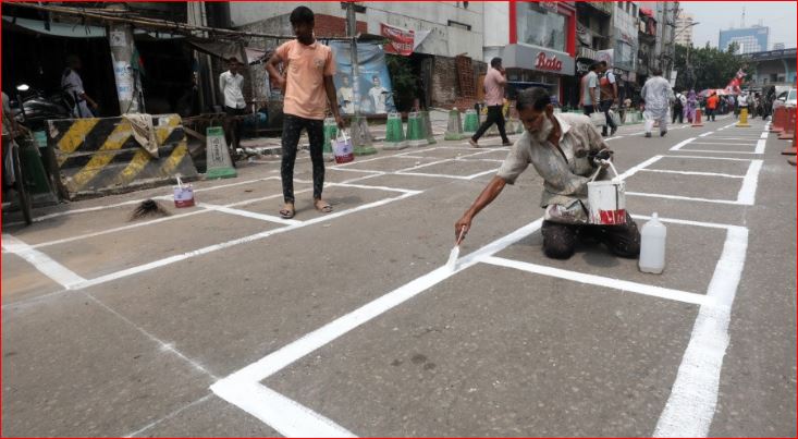 ফুটপাতে হকারদের জায়গা বরাদ্দ কেন অবৈধ নয়: হাইকোর্ট