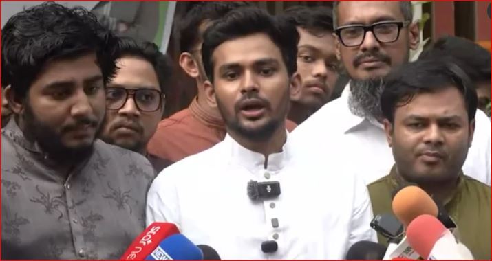  সরকারি অর্থ খরচ করে সিটি প্রশাসকরা ভোটের প্রচার চালাচ্ছেন : আসিফ মাহমুদ