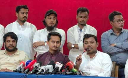 বিএনপি ক্ষমতায় এলেই সংকট বাড়ে : সারোয়ার তুষার