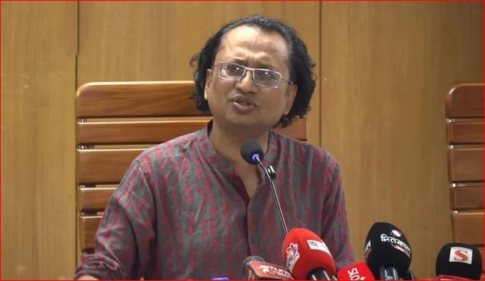 দেশে এলপিজির সংকট নেই, মজুতদারি করলে ব্যবস্থা: তথ্য উপদেষ্টা