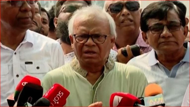 সড়কে মাফিয়াতন্ত্র ও চাঁদাবাজির অবসান ঘটাতে হবে: বিএনপির ভারপ্রাপ্ত মহাসচিব