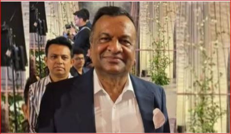 ‘ল্যাপটপ খেলেন, ডিলারশিপ নিয়োগে স্ত্রী-শাশুড়ি কাউকেই বাদ রাখলেন না’